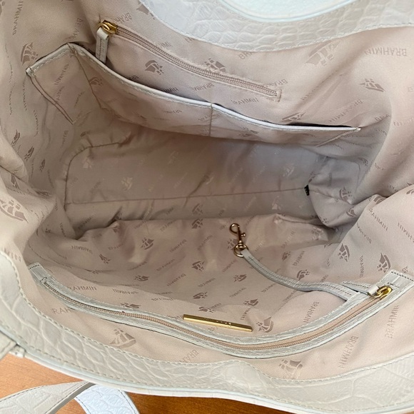 COPY - Brahmin Brayden Pearlized Ivory/Light Gray Leather Tote Bag Croc Embossed - Picture 10 of 15